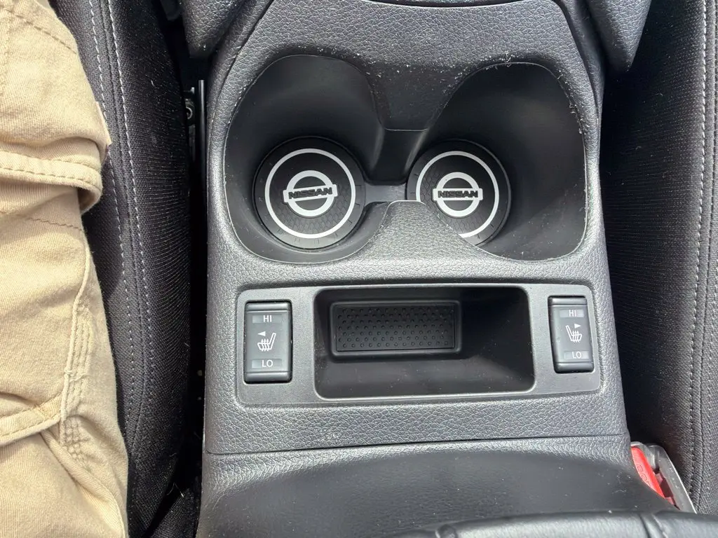 2022 Nissan Rogue - $17,637