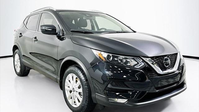 2021 Nissan Rogue Sport SV