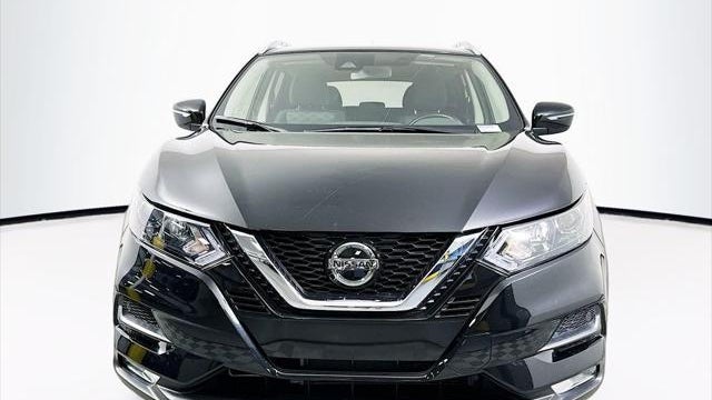 2021 Nissan Rogue Sport SV