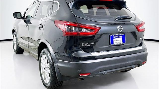 2021 Nissan Rogue Sport SV