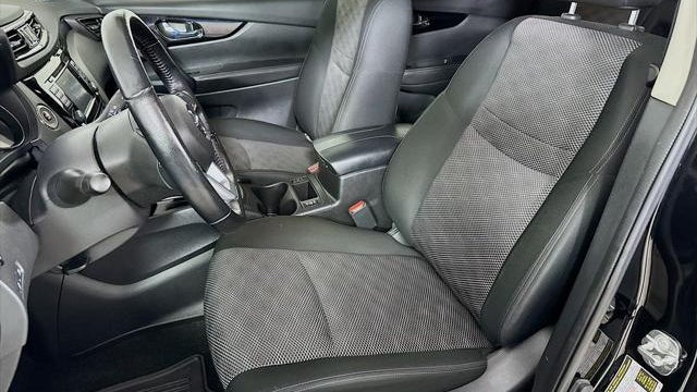 2021 Nissan Rogue Sport SV