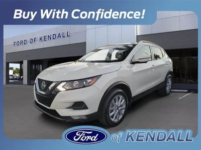 Photo of a 2022 Nissan Rogue Sport SV 4DR Crossover for sale