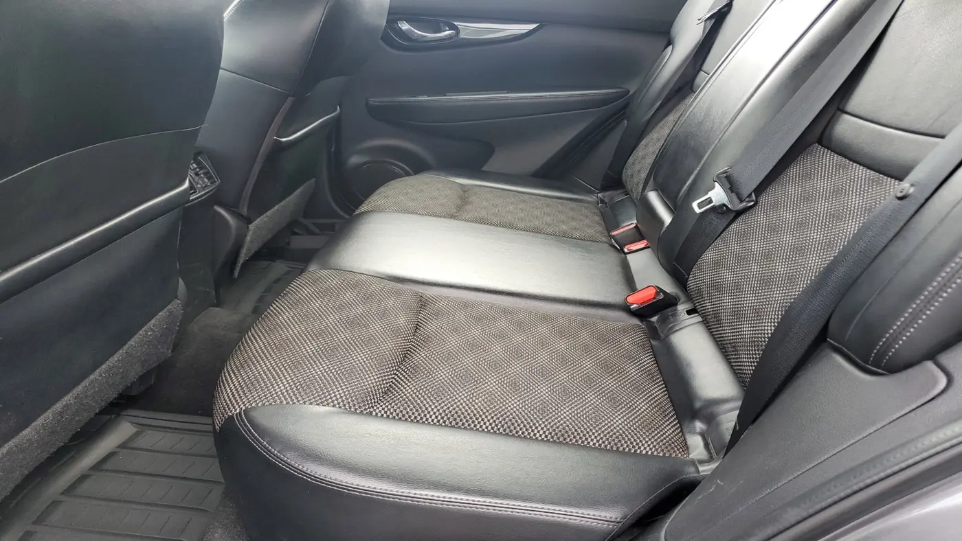 2022 Nissan Rogue Sport SV