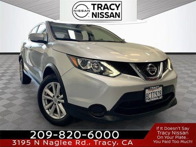 Photo of a 2017 Nissan Rogue Sport S 4DR Crossover for sale