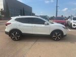 2017 Rogue Sport Thumbnail 7