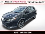 2017 Rogue Sport Thumbnail 1