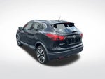 2017 Rogue Sport Thumbnail 4