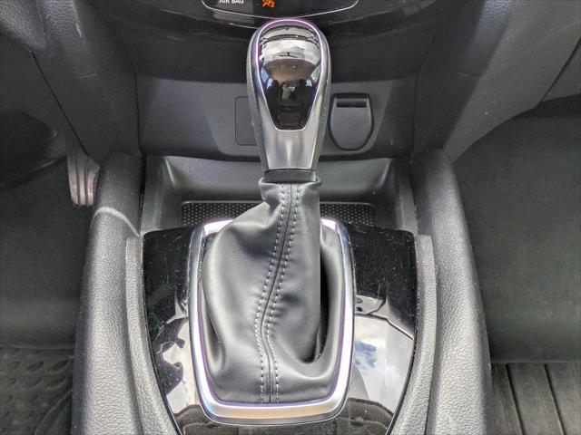 2019 Nissan Rogue - $7,823