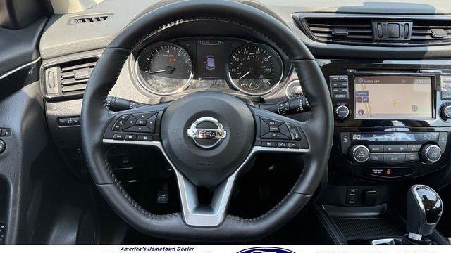 2017 Nissan Rogue Sport S