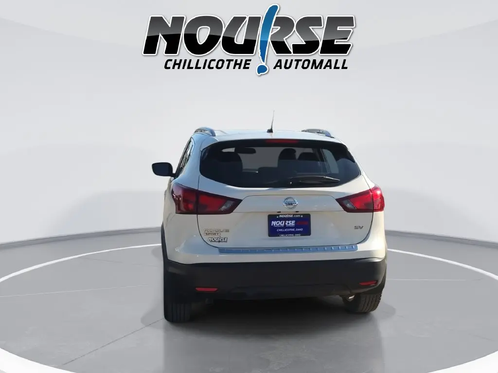 2017 Nissan Rogue - $12,875
