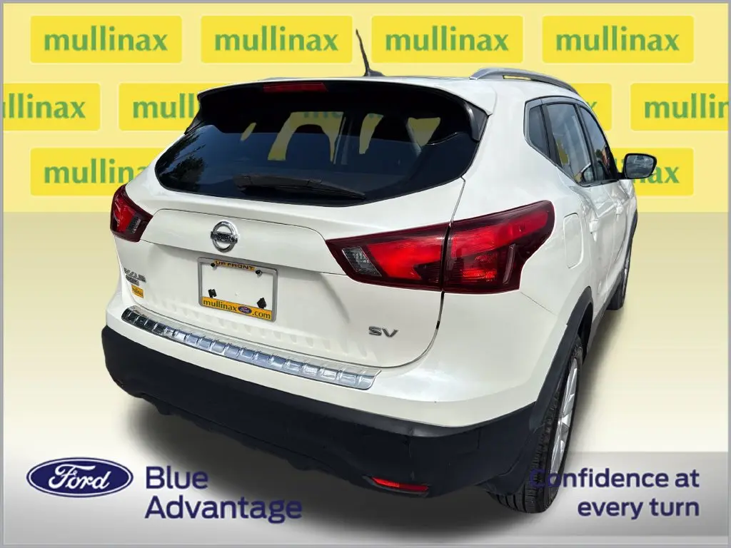 2017 Nissan Rogue - $13,900