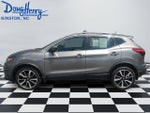 2017 Rogue Sport Thumbnail 2