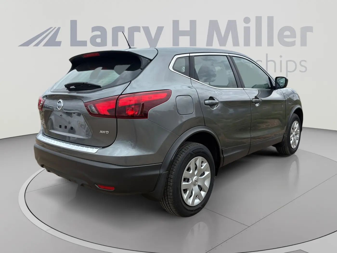 2018 Nissan Rogue - $9,201