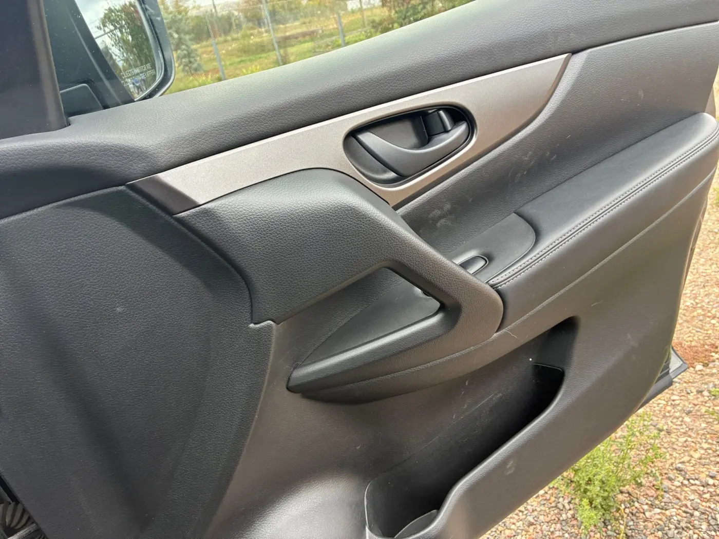 2018 Nissan Rogue - $9,201