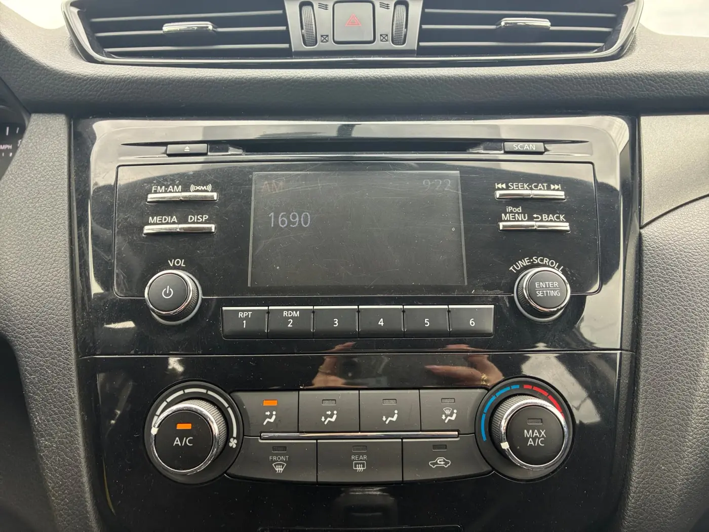 2018 Nissan Rogue - $9,201