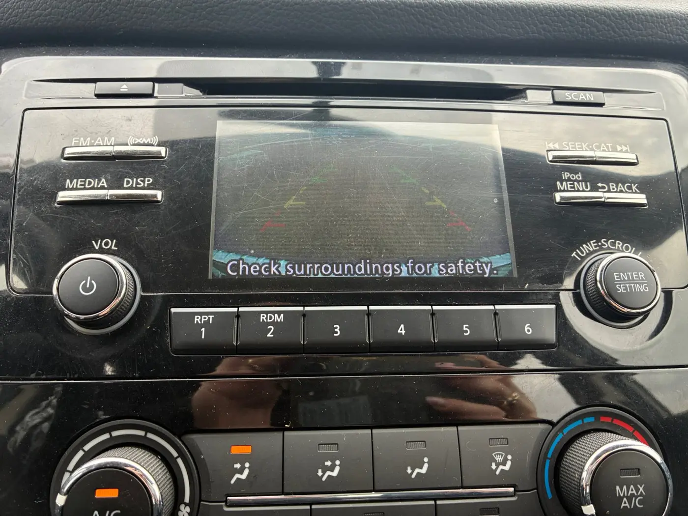 2018 Nissan Rogue - $9,201
