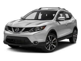 2018 Nissan Rogue Sport with Brilliant Silver Exterior