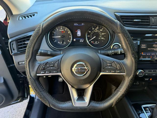 2019 Nissan Rogue - $14,921