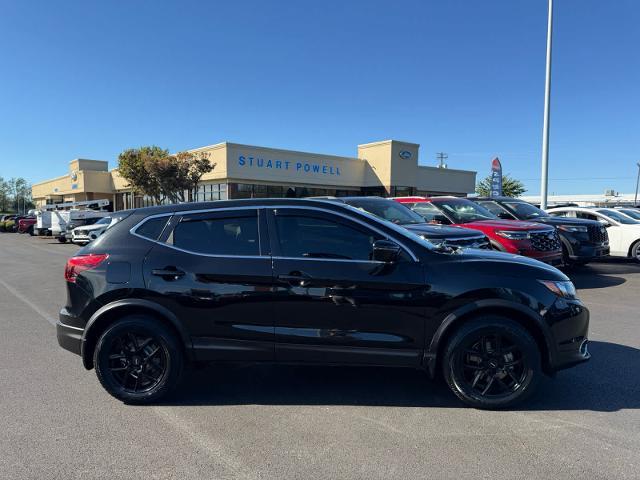 2019 Nissan Rogue - $14,921