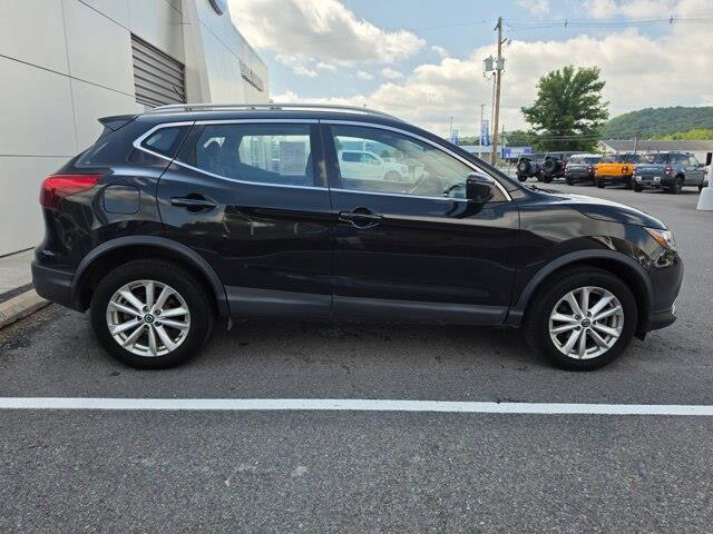 2019 Nissan Rogue - $14,000