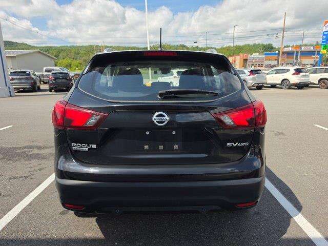 2019 Nissan Rogue - $14,000