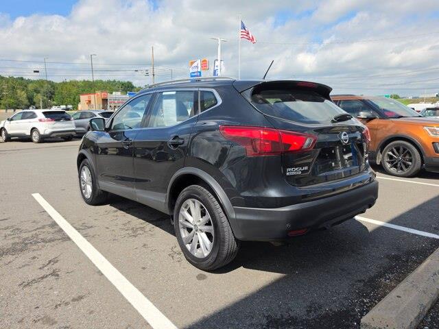 2019 Nissan Rogue - $14,000