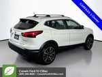 2017 Rogue Sport Thumbnail 15