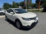 2017 Rogue Sport Thumbnail 4