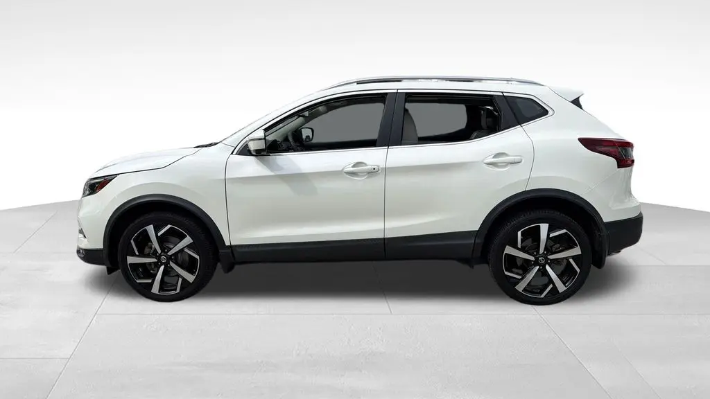 2021 Nissan Rogue Sport SL