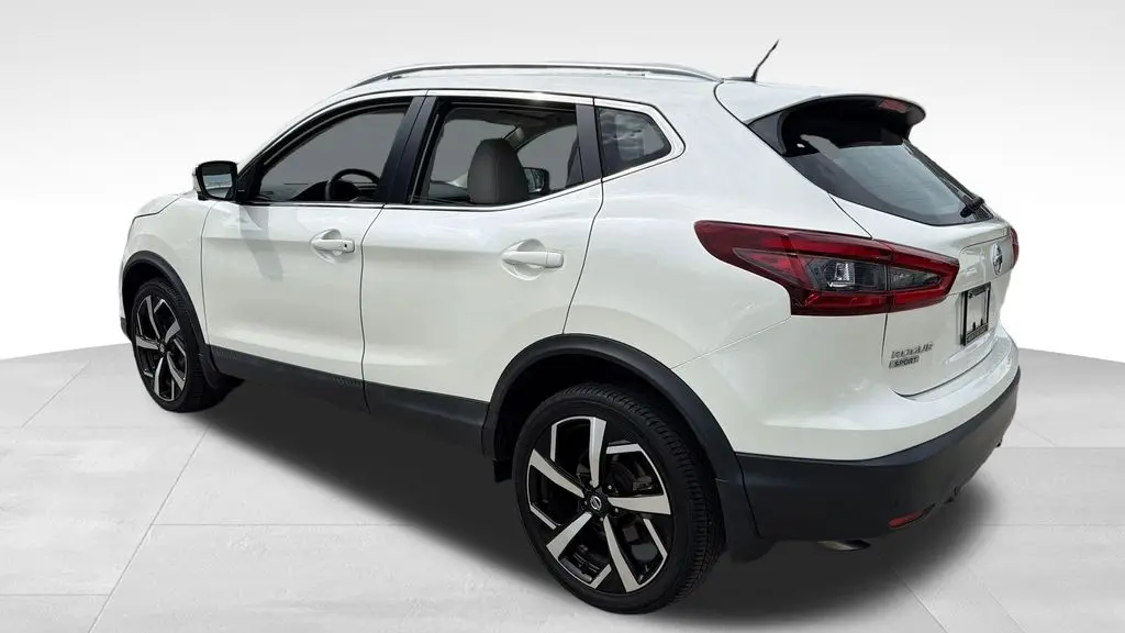 2021 Nissan Rogue Sport SL