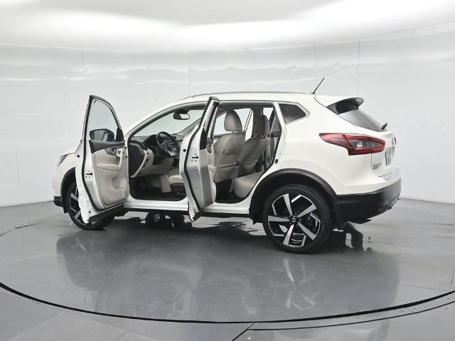 2020 Nissan Rogue - $18,985