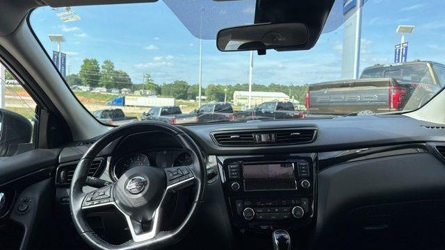2021 Nissan Rogue Sport SL