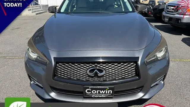 2015 INFINITI Q50 Base