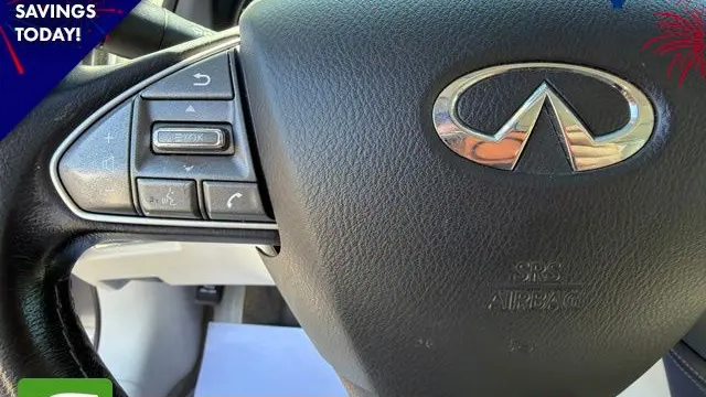 2015 INFINITI Q50 Base