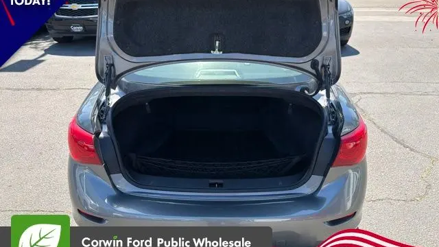 2015 INFINITI Q50 Base