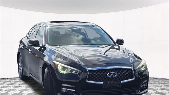 2015 INFINITI Q50 Base