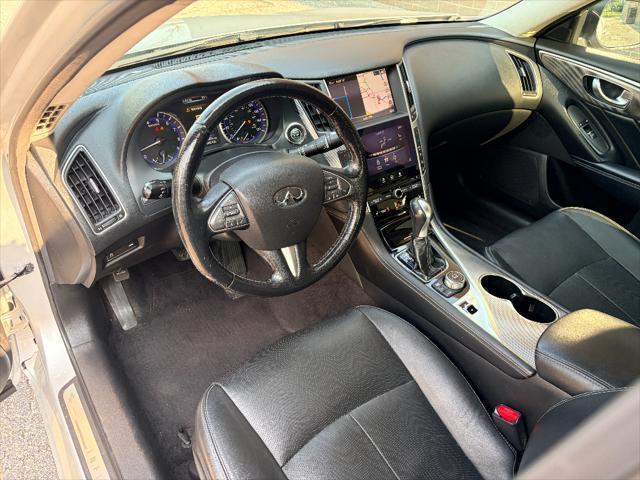 2015 INFINITI Q50 - $10,910