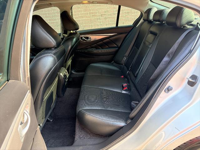 2015 INFINITI Q50 - $10,910