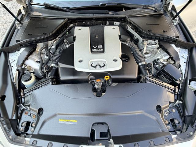 2015 INFINITI Q50 - $10,910