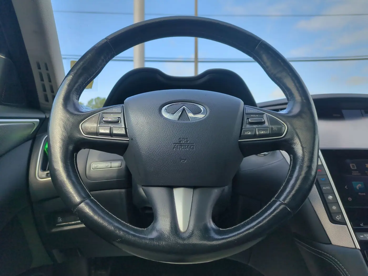 2015 INFINITI Q50 - $11,857