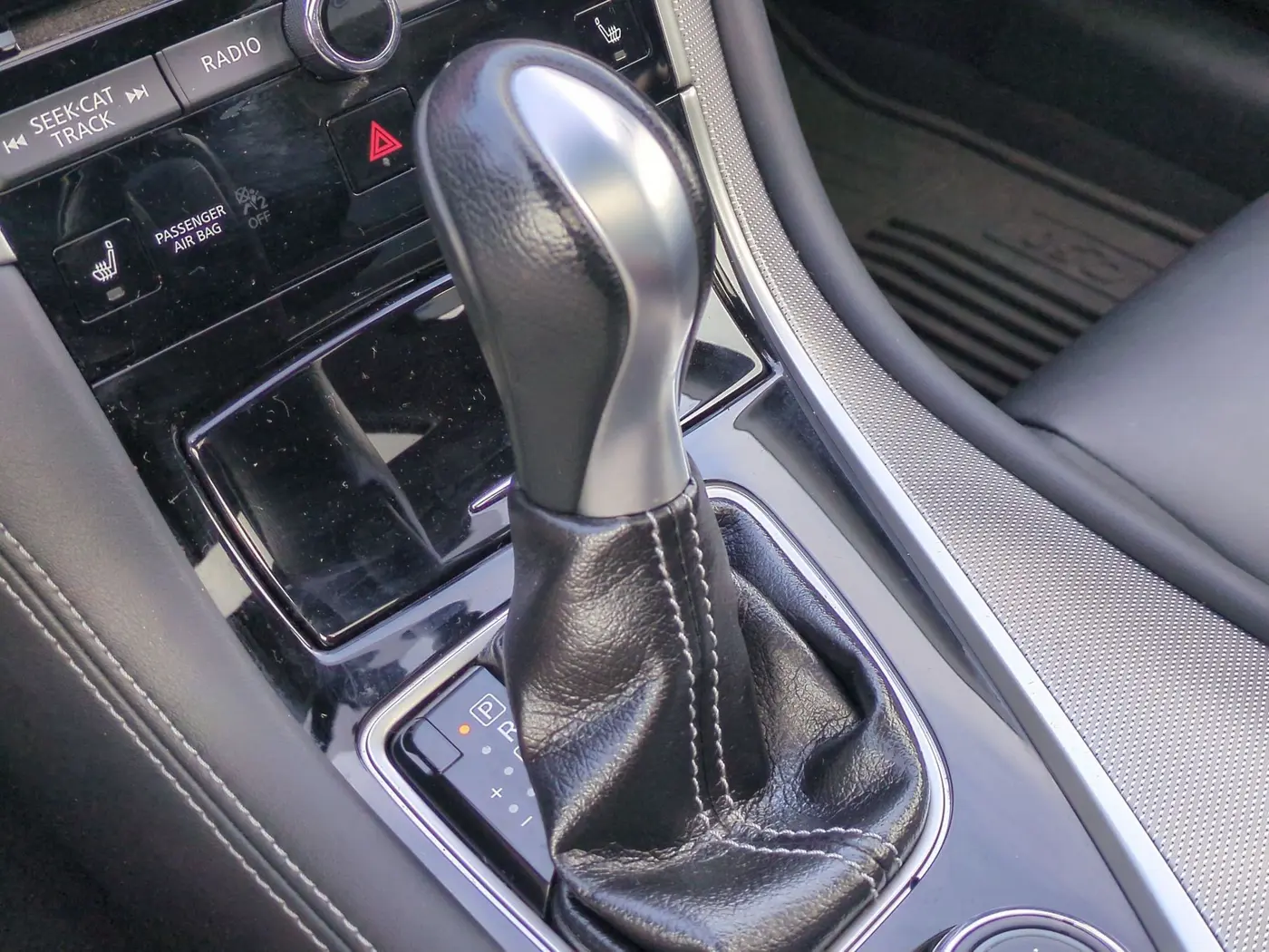2015 INFINITI Q50 - $11,857