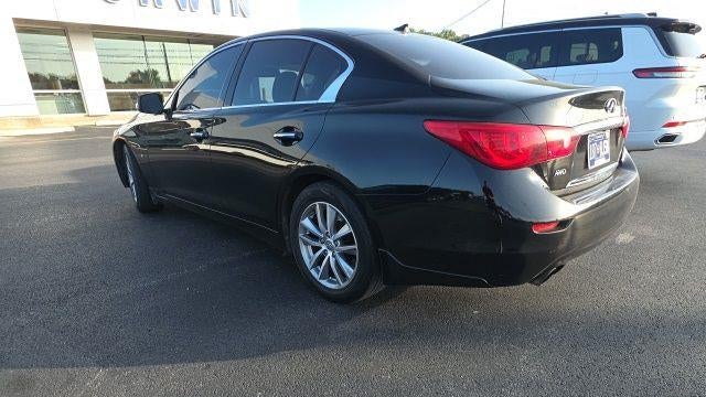 2015 INFINITI Q50 Base