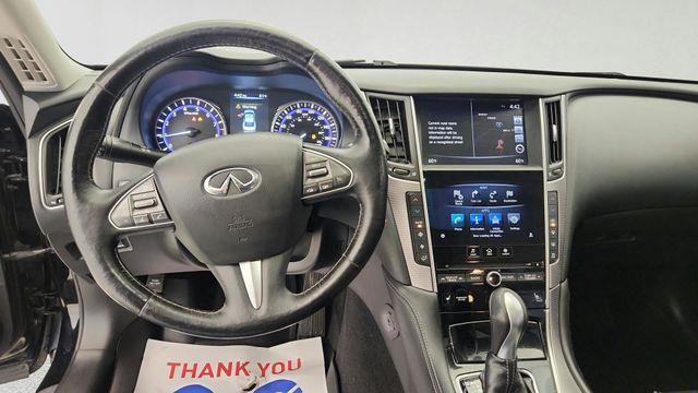 2015 INFINITI Q50 Base