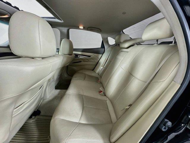 2015 INFINITI Q70 - $14,987