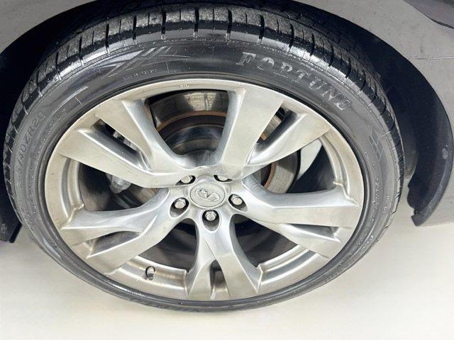 2015 INFINITI Q70 - $14,987