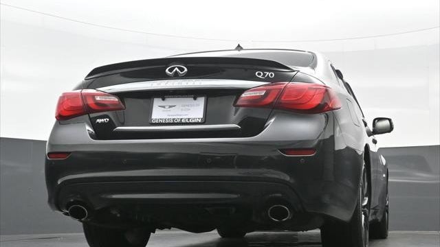 2016 INFINITI Q70 3.7
