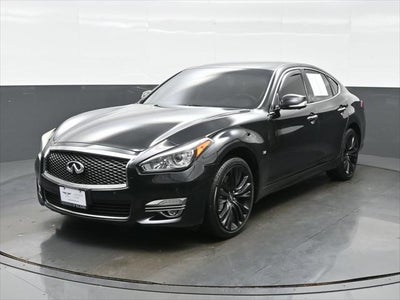 2016 Infiniti Q70 AWD 3.7 4DR Sedan