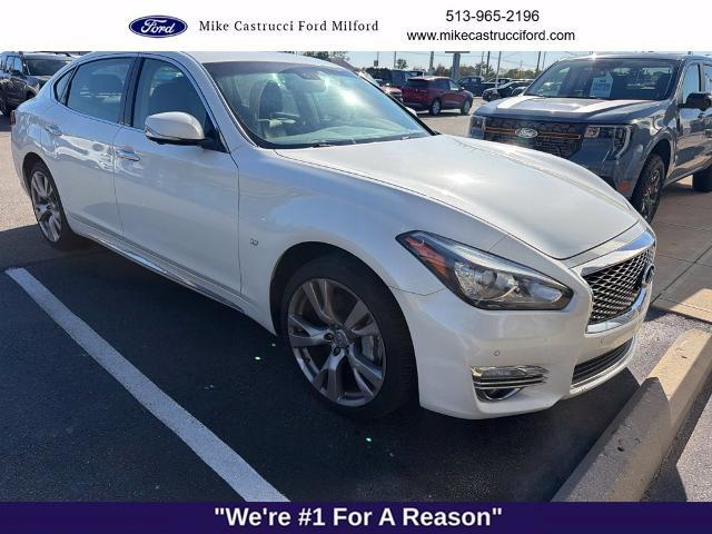 2016 INFINITI Q70