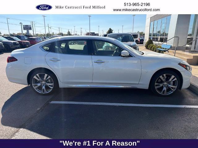 2016 INFINITI Q70