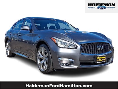 Photo of a 2017 Infiniti Q70L AWD 3.7 4DR Sedan for sale